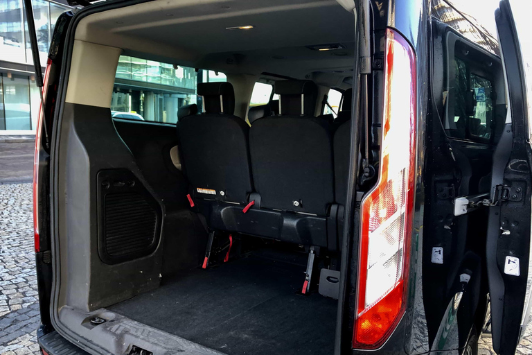 Flughafen Prag: Privater Transfer ins Stadtzentrum mit dem MinivanTransfer ins Stadtzentrum mit einem Minivan