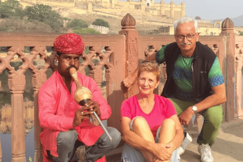 One Day Jaipur Sightseeing Tour with Guide & Sedan Car