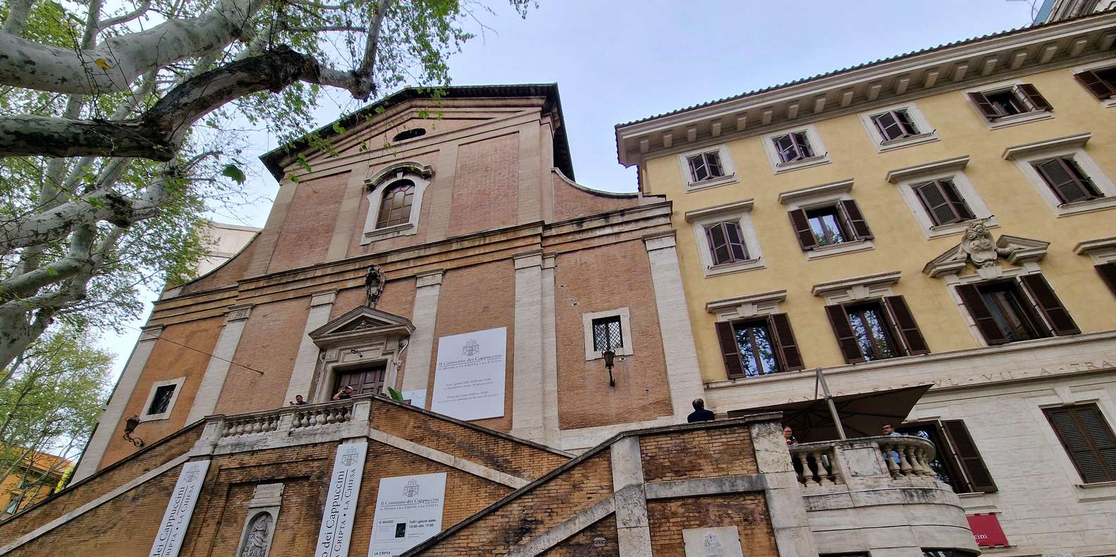 Rome: Crypts and Catacombs - The Darker side of Rome Tour