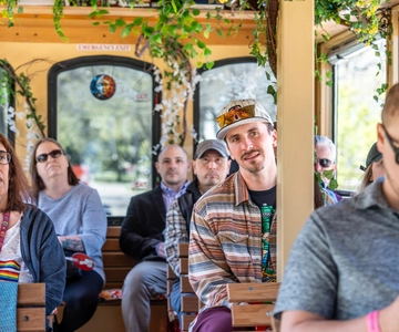 Minneapolis Narrated Sightseeing Scenic Tour