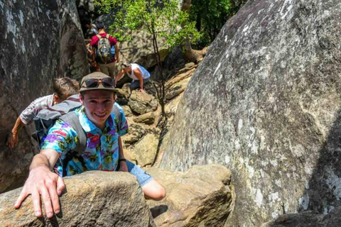 Depuis Colombo : Excursion d&#039;une journée à Dambulla et à l&#039;escalade du rocher de Pidurangala