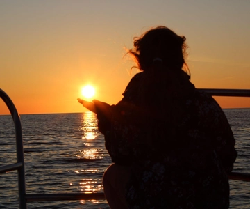Cavtat: Crucero romántico al atardecer con bebidas ilimitadas