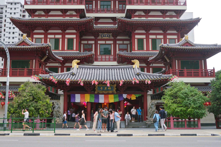 Singapore: Chinatown Food Tour with 6 Tastings