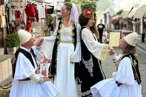Von Tirana nach Gjirokaster: Tagestour in der bezaubernden Stadt