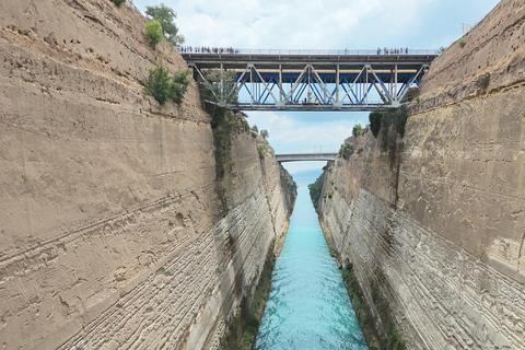 Canal de Corinto: travesía en barco con fondo de cristal St. Andreas