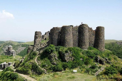 Private Day Trip to Amberd, Saghmosavank &amp; Alphabet MonumentPrivate Day Trip to Amberd-Saghmosavank &amp; Alphabet Monument