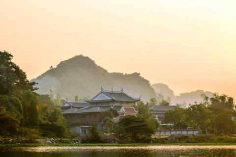 Hoi An: Marble Mountain & Monkey Mountain in Afternoon Tour Pick up in Hoi An area