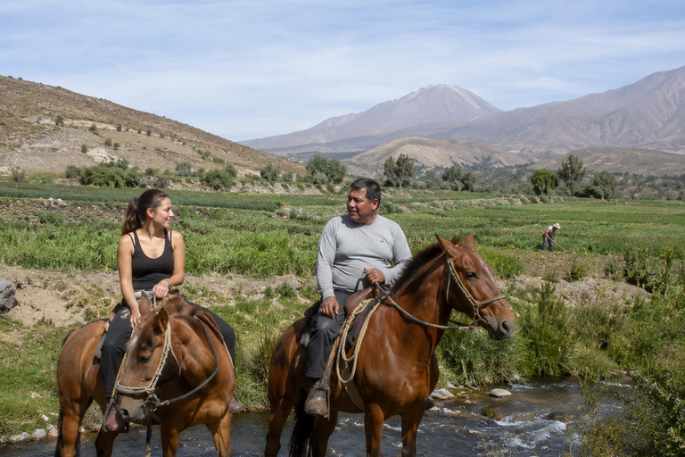 Arequipa: Horseback Riding Tour with Volcano Views Private Arequipa: Horseback Riding Tour with Volcano Views
