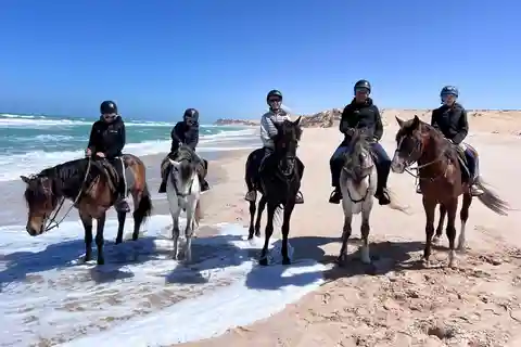 Dakhla: Horseback Riding Tour