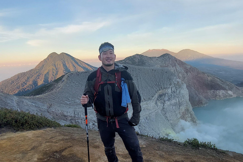 Bali: Ijen, Waterfalls, and Bromo 4-Day Tour PRIVATE: Finish YOGYAKARTA - All Inclusive