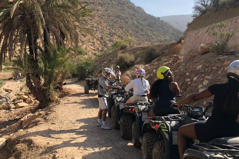 Agadir/Taghazout: Passeio de quadriciclo pela praia e pelas montanhas de Tamraght