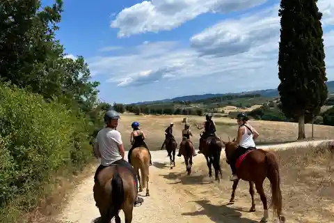 Toskana: Reiten im Land von Leonardo da Vinci, mit Mittagessen
