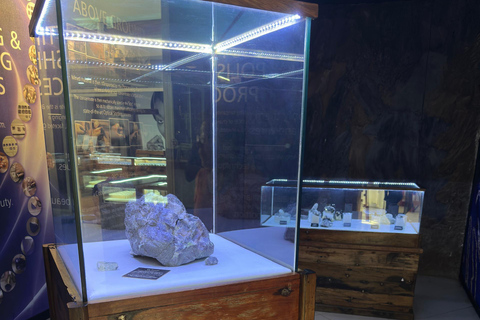 Tour del mercato Maasai di Arusha e del Museo della Tanzanite