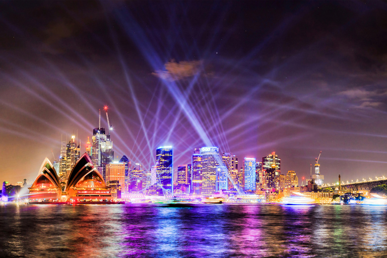 Sydney: Vivid Festival Cruise 90 - minutes