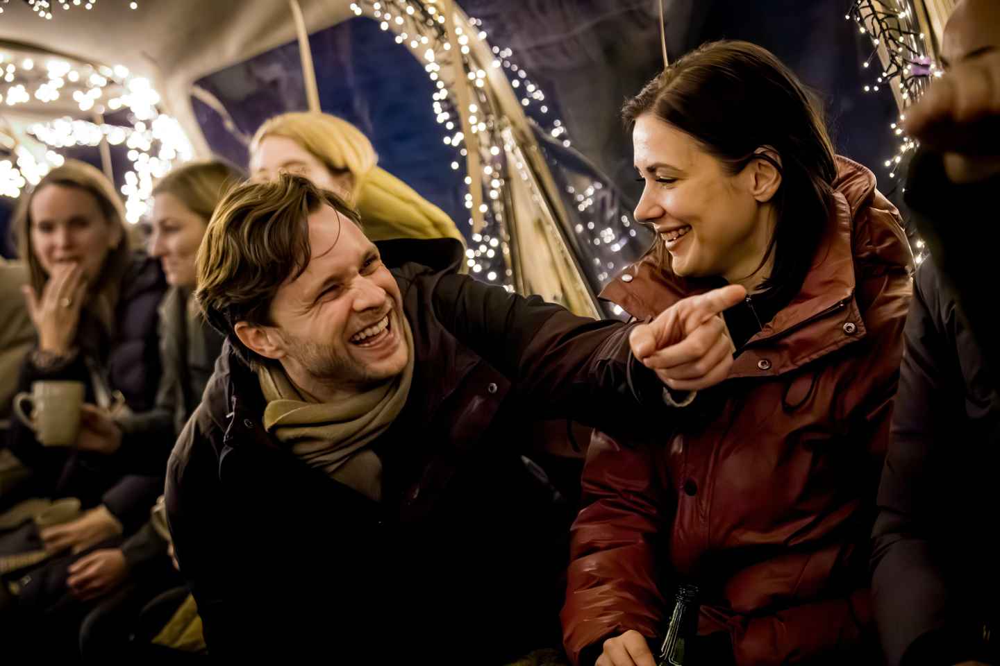 Amsterdam: Light Festival Heated Cruise & Unlimited Drinks!