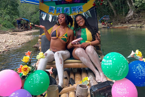 نهر ليثي: جولة خاصة بالتجديف مع تدليك القدمين والغداءجولة تجديف على قوارب الخيزران مع تدليك القدمي