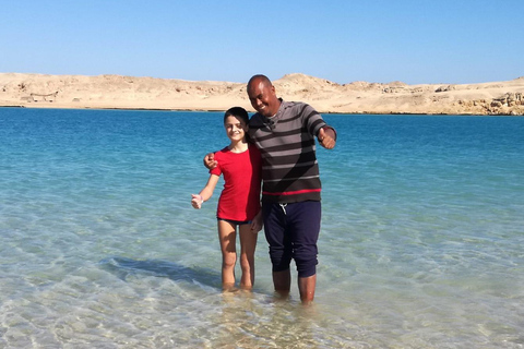 Ras Mohammed Yolanda, Sharks Observatory- Red Sea Treasures