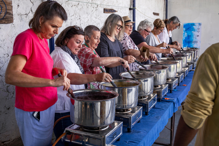 Jaipur: Natural Dyeing and Shibori Tie & Dye Workshop