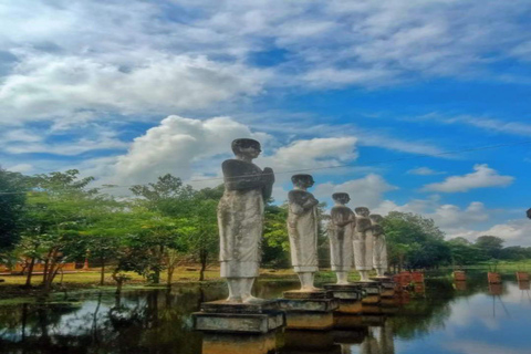 Visita todas as atracções turísticas em torno de Battambang