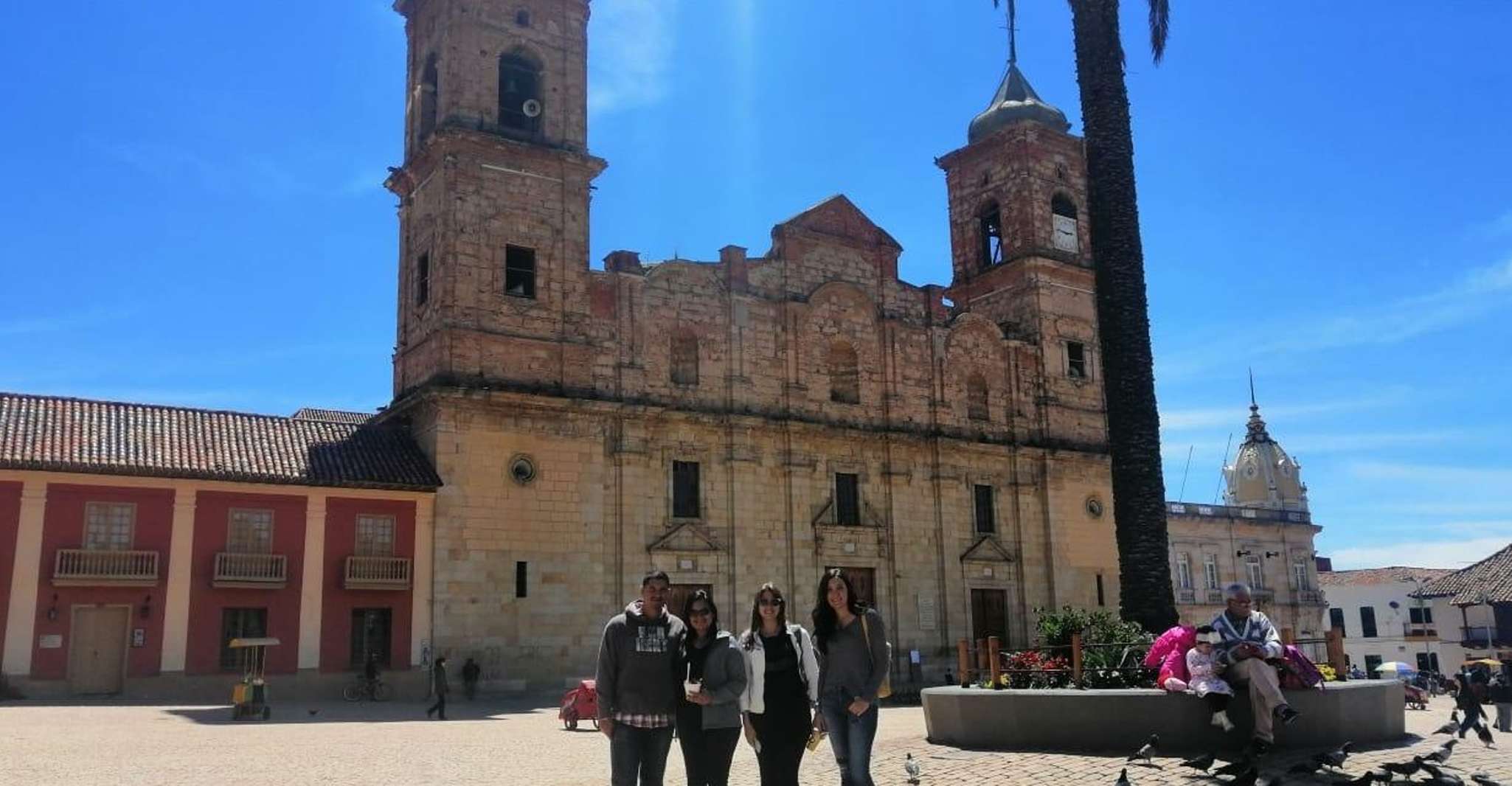 Tranp. Salt Cathedral Zipaquirá - daily afternoon departure - Housity