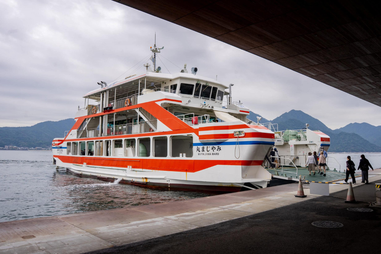 Hiroshima & Miyajima: Private Day Trip with Hotel Pickup