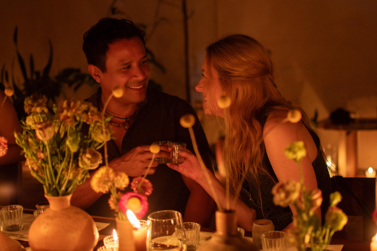 Oaxaca: Mezcal-Verkostung bei Kerzenschein mit wilden Agaven