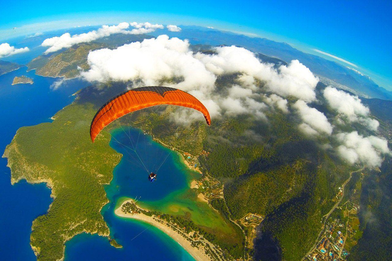 Fethiye: Paragliding Adventure with Hotel Transfer Fethiye: Paragliding Adventure withTransfer