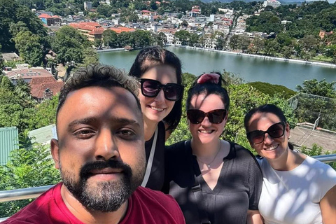 Kandy: Temple of Tooth, Train Ride, & Cave Waterfall Tour