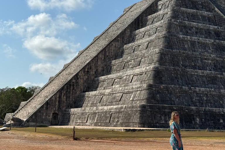 Chichén Itzá : visite privée (déjeuner à Valladolid et cenote)