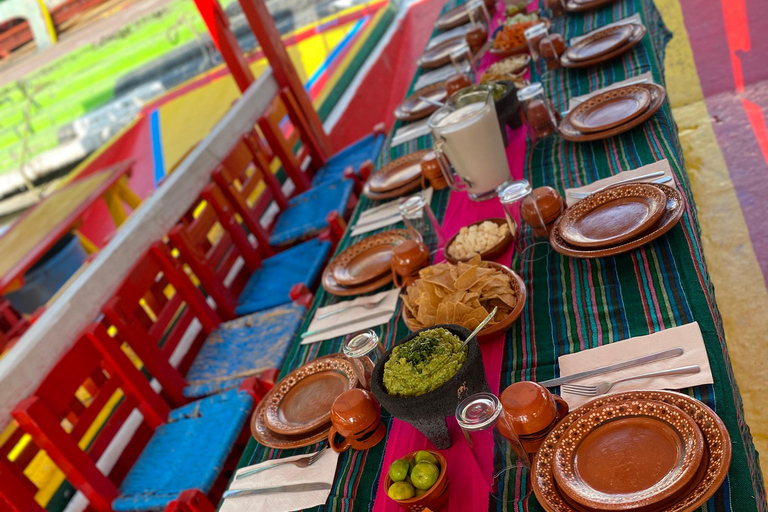 Xochimilco: Eco Tour met eten