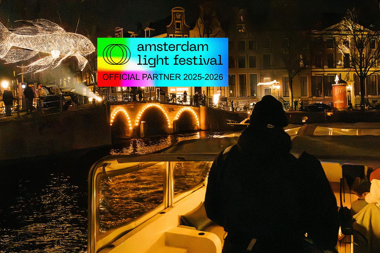 Crucero por el Festival de la Luz de Ámsterdam con bebidas calientes opcionalesCrucero Fiesta de la Luz de Ámsterdam con 1 Bebida