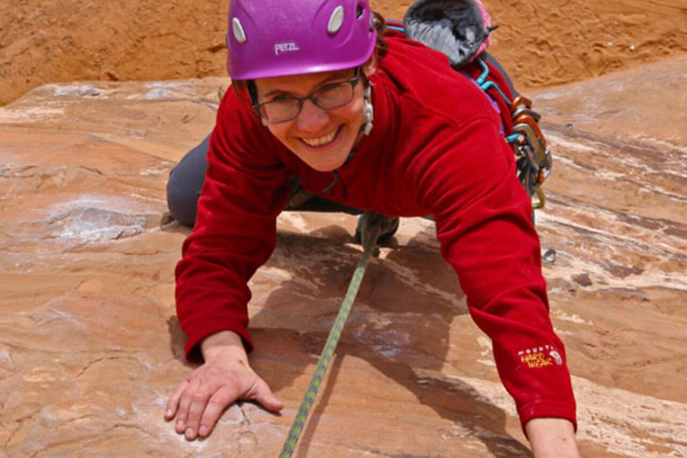 Moab: Halvdagsäventyr med bergsklättringMoab: Halvdags klättringsäventyr - Moab Cragging