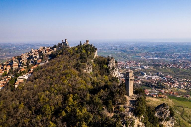 San Marino: Geführte Tour + Aperitif in einer Weinbar für Paare