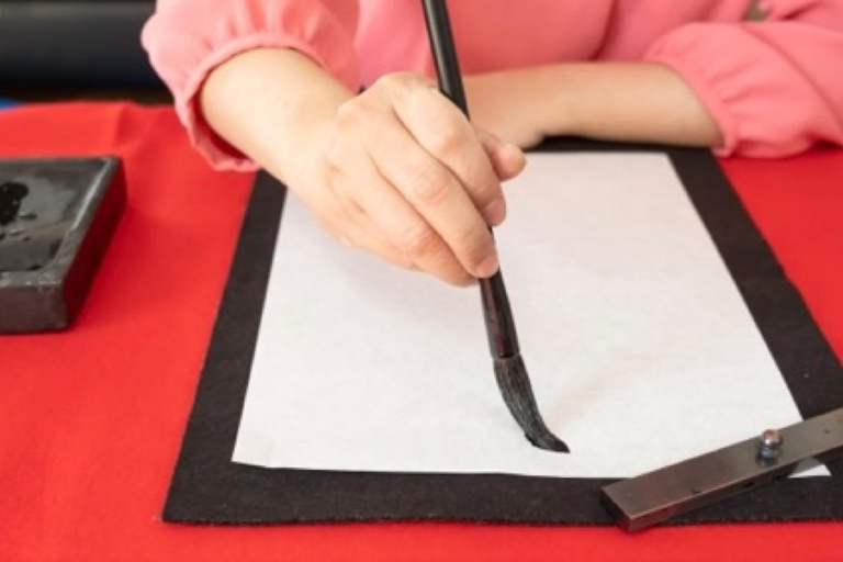 Kyoto: Zen Calligraphy Scroll Workshop