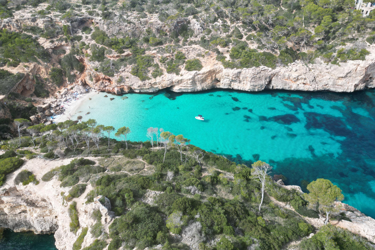 Private Tour to Calo des Moro by Boat Private boat tour to Cala des Moro