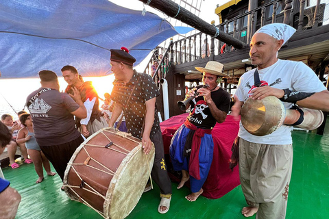 Djerba: Flamingo Island Boat Tour with Local Guide