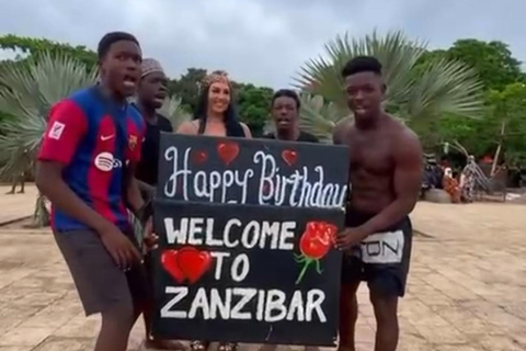 ZANZIBAR: Kryddodling, Stone Town-rundtur och Makachu DiversPRIVAT TUR TRANSFER INGÅR EJ