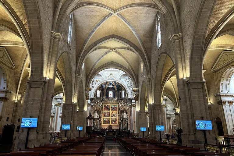 Valencia Cathedral & Holy Grail Tour with Fast Track Entry