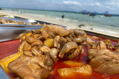 Ko Lanta: Klassisk Longtail-båttur till 4 öar med lunchKo Lanta: Klassisk båttur med lång svans och lunch på 4 öar