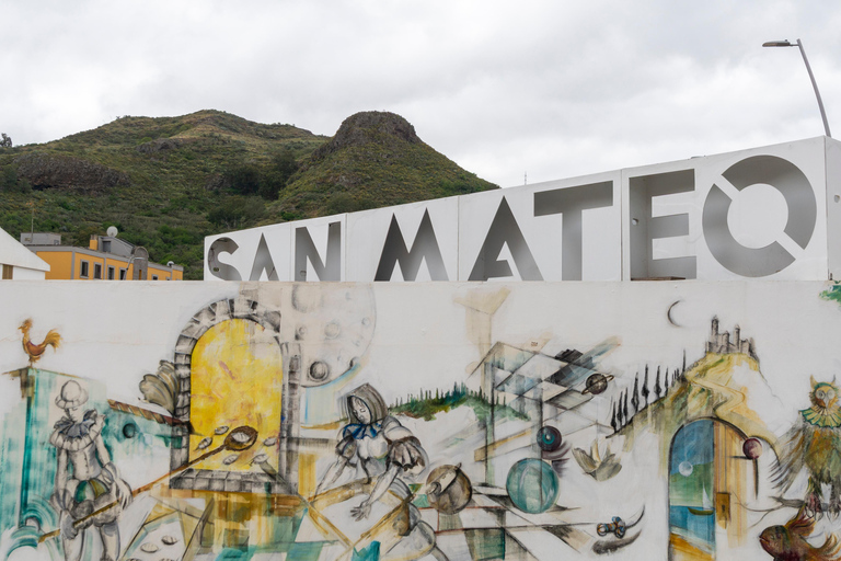 Barranco de Guayadeque och de höga topparna på Gran Canaria.Guayadeque-ravinen och Altas Cumbres på Gran Canaria.