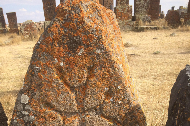 Yerevan: Silk Road Jeep Tour with Lake Sevan & Noravank