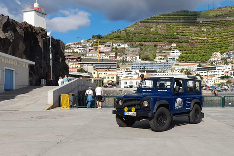 Madeira: Private 4x4 Nature Tour with a Guide Madeira: Private 4x4 Nature Tour with Guide