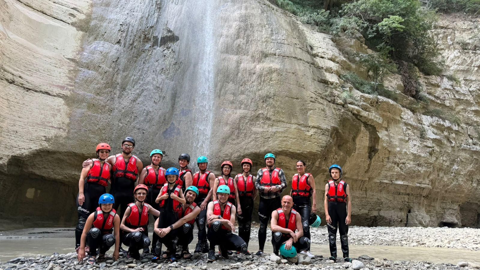 Berat: Osum-Schlucht, Schwimmen und Bogova-Wasserfall mit Mittagessen