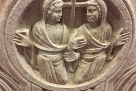 Rzym: Katakumby św. Sebastiana z przewodnikiemWycieczka z przewodnikiem po włosku