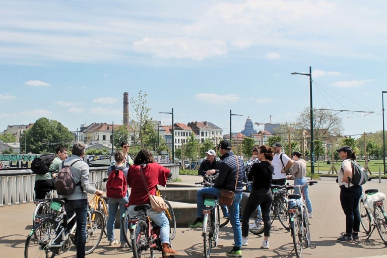 Brussel: fietstocht met hoogtepunten en verborgen juweeltjesTour in het Nederlands