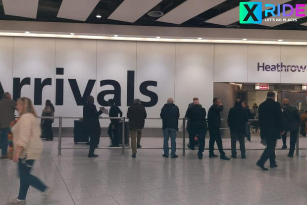 Táxi do aeroporto de Londres Heathrow para Edimburgo