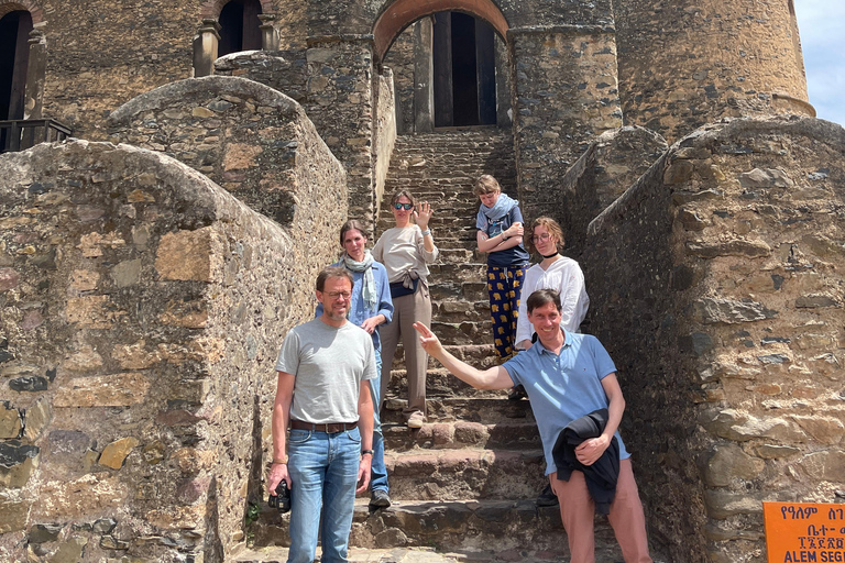 16-tägige Festival-Tour in Äthiopien: Lalibela, Gondar, Omo-Tal