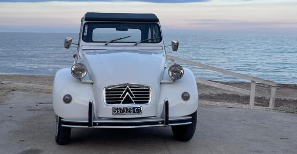 From Syracuse: Hyblean Flavors and History by Vintage Car