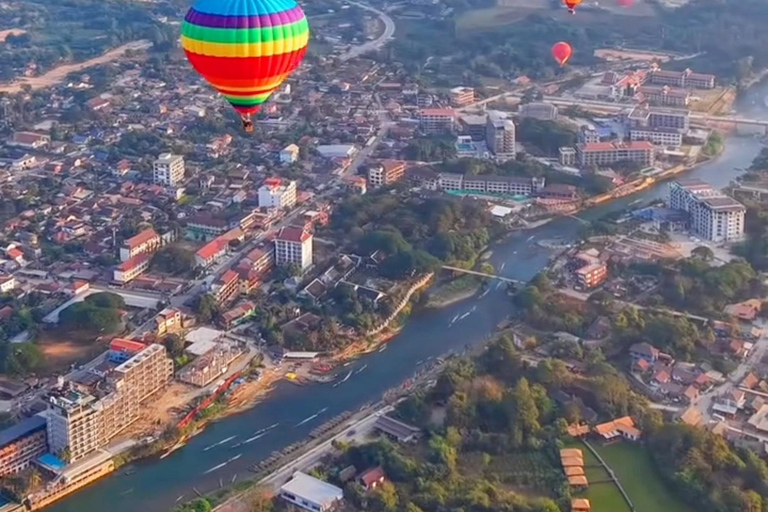 Vangrong Kayaking + Hot Air Balloon Experience