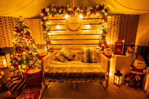 Dubai: Christmas Day at Sonara Camp in Dubai Desert